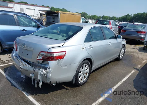 2009 Toyota Camry Hybrid z USA, uszkodzony, nr VIN JTNBB46K893053085